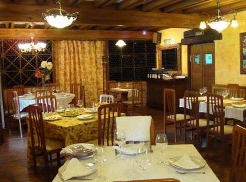 Posada Restaurante Prada A Tope Treceño Exteriör bild