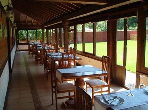 Posada Restaurante Prada A Tope Treceño Exteriör bild